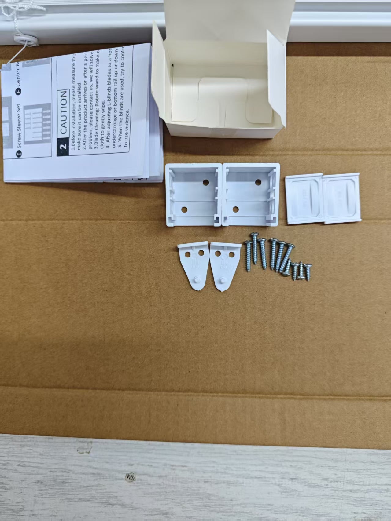 Cordless PVC blinds 17" wide by 40" long